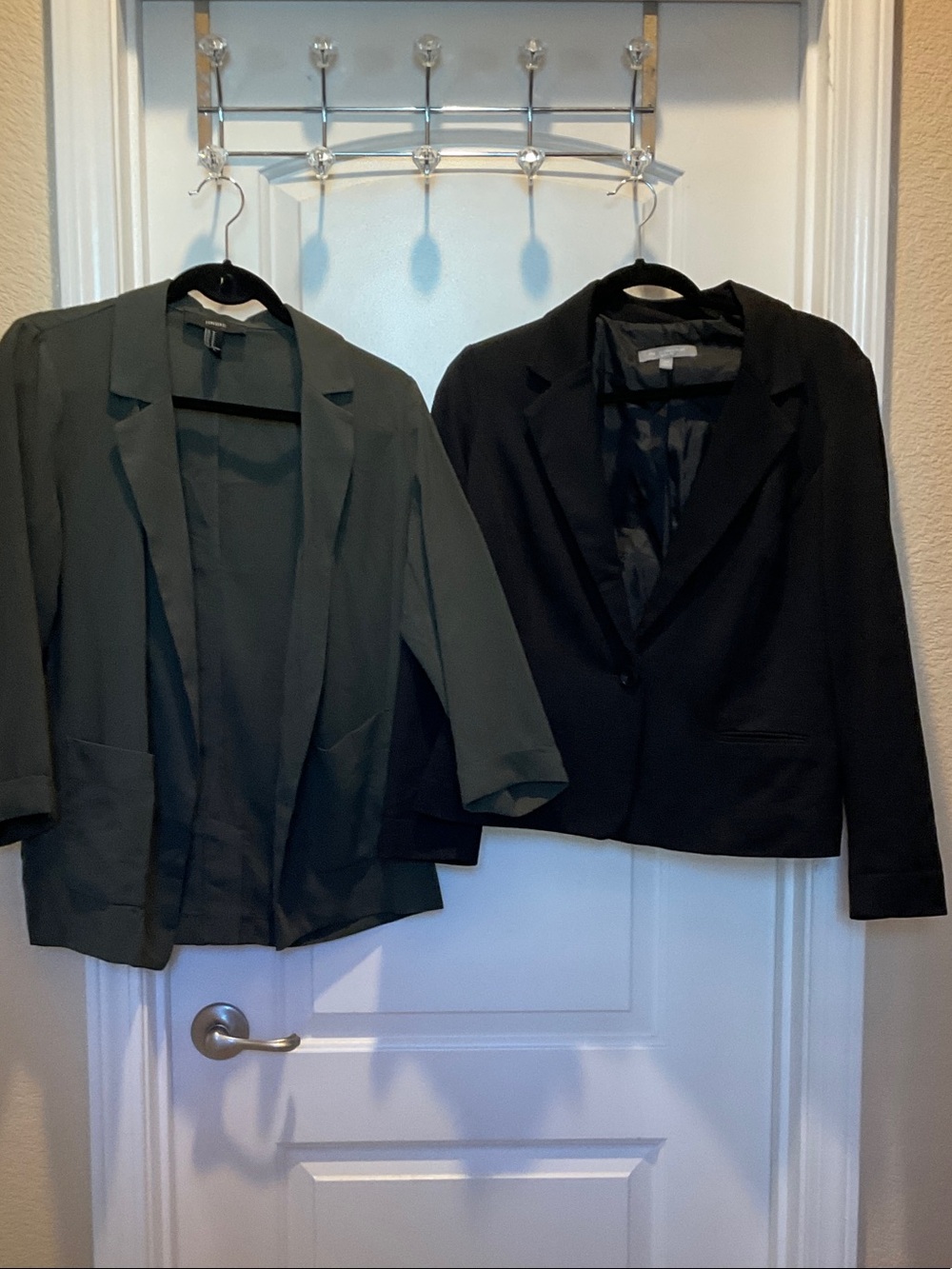 Lot of 2 : Black and Dark Green Open-Front & Single-Button Blazers (Pair) size M